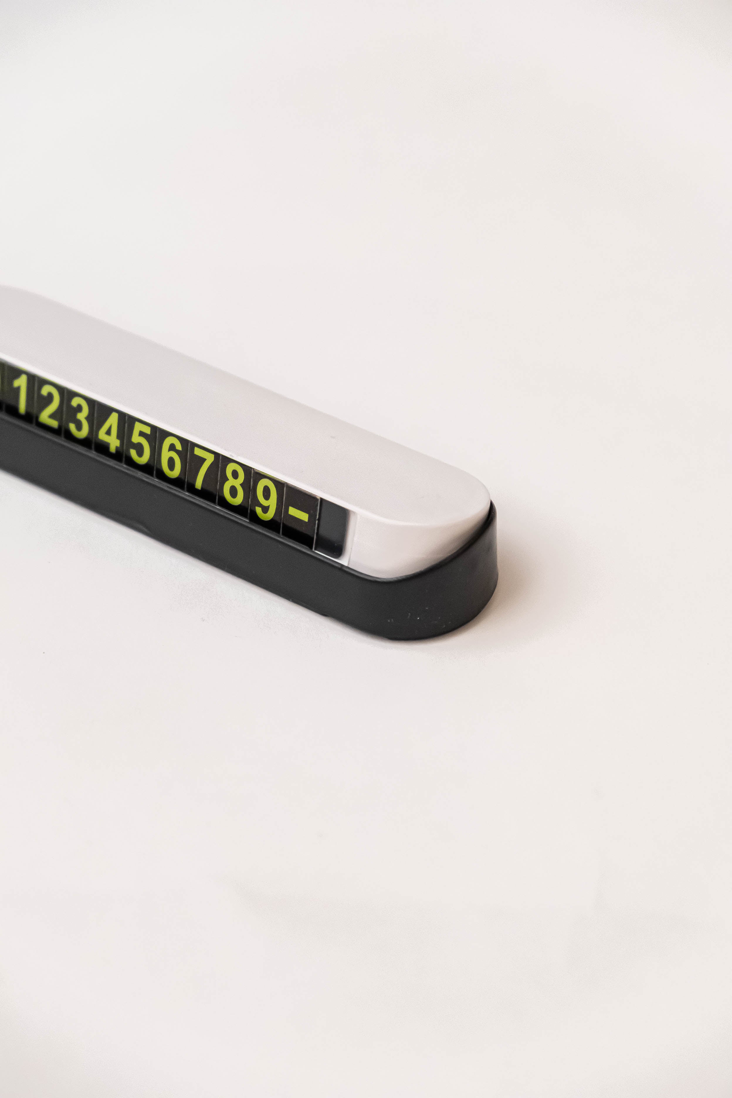 Fosforlu Otomobil Park Numaratörü Aç Kapa Numaratör